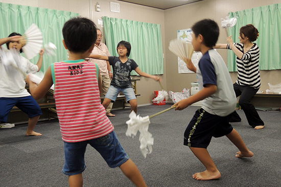 難しい動きも多く、練習中は子どもたちの悔し涙もあった。